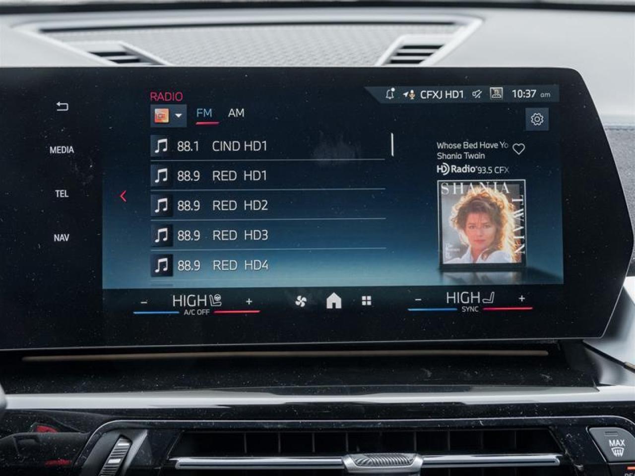 2026 BMW X2 M35i xDrive 4dr All-Wheel Drive Sports Activity Coupe Photo