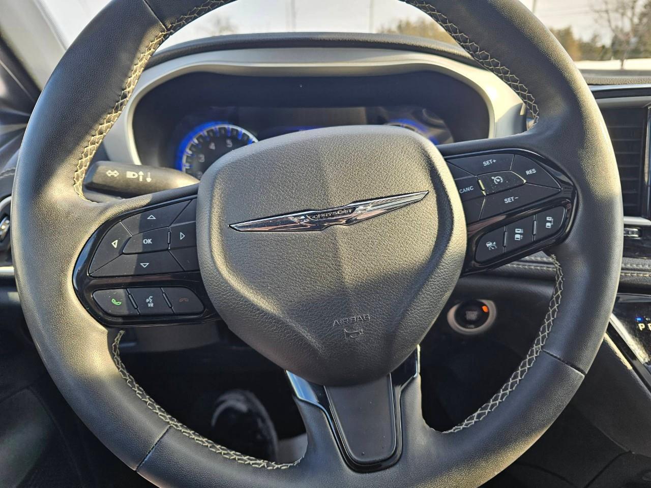 2024 Chrysler Pacifica Touring-L Front-Wheel Drive Passenger Van Photo