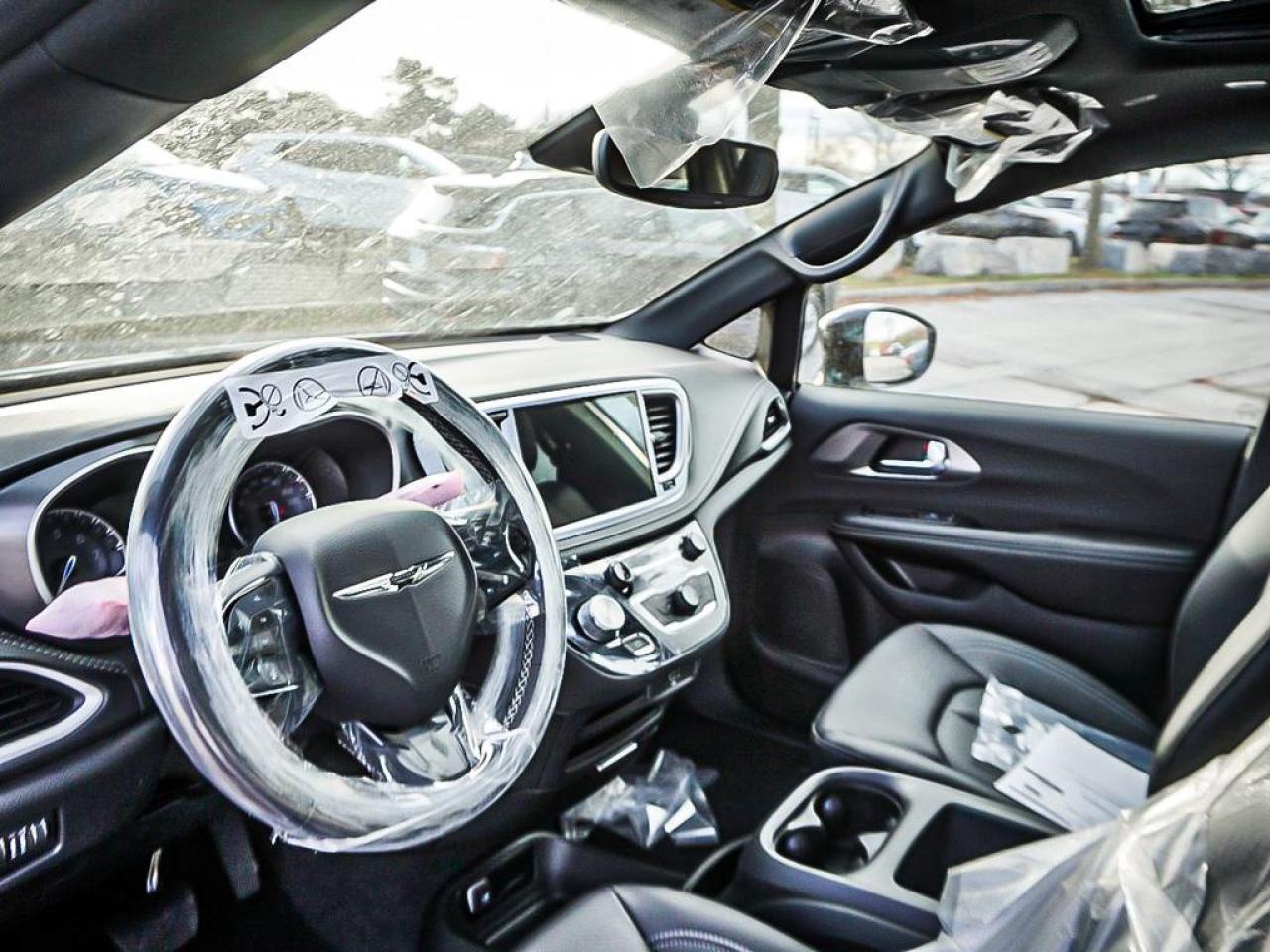 2026 Chrysler Pacifica  Photo