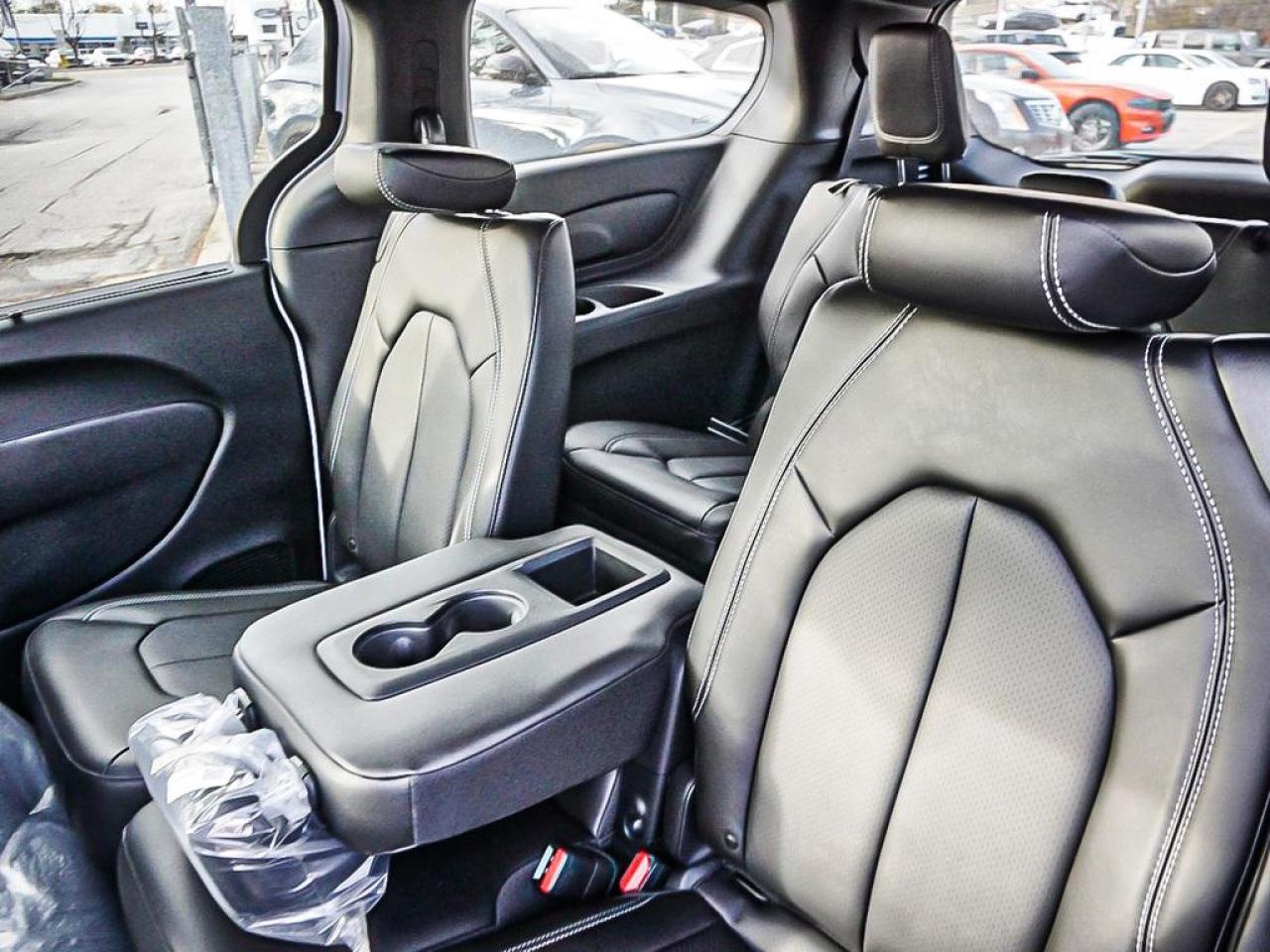 2026 Chrysler Pacifica  Photo