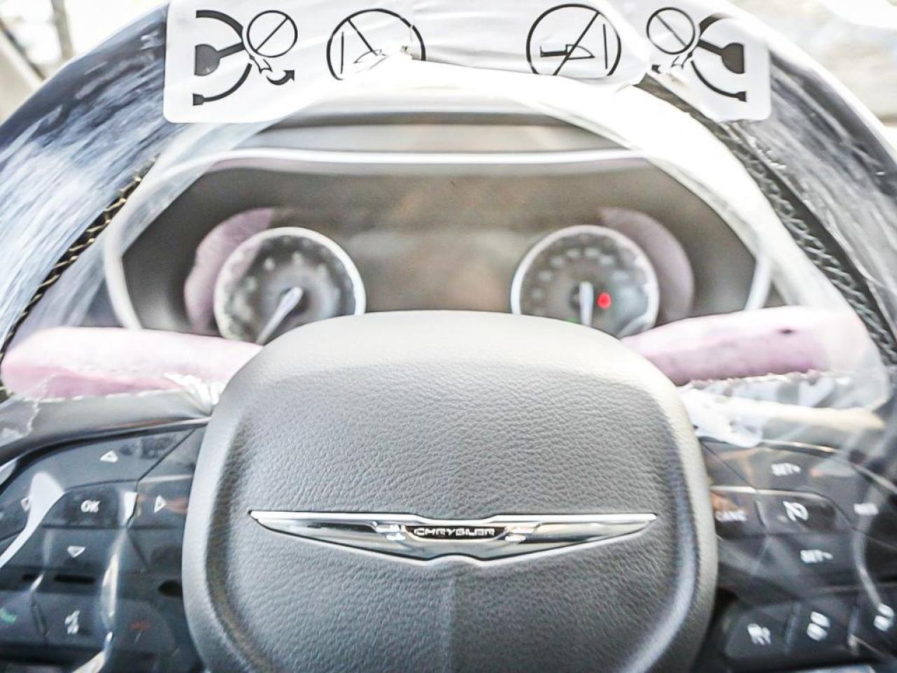 2026 Chrysler Pacifica  Photo