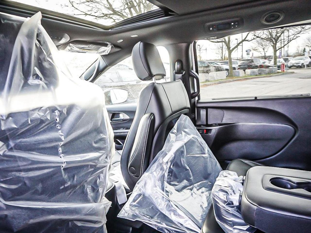 2026 Chrysler Pacifica  Photo