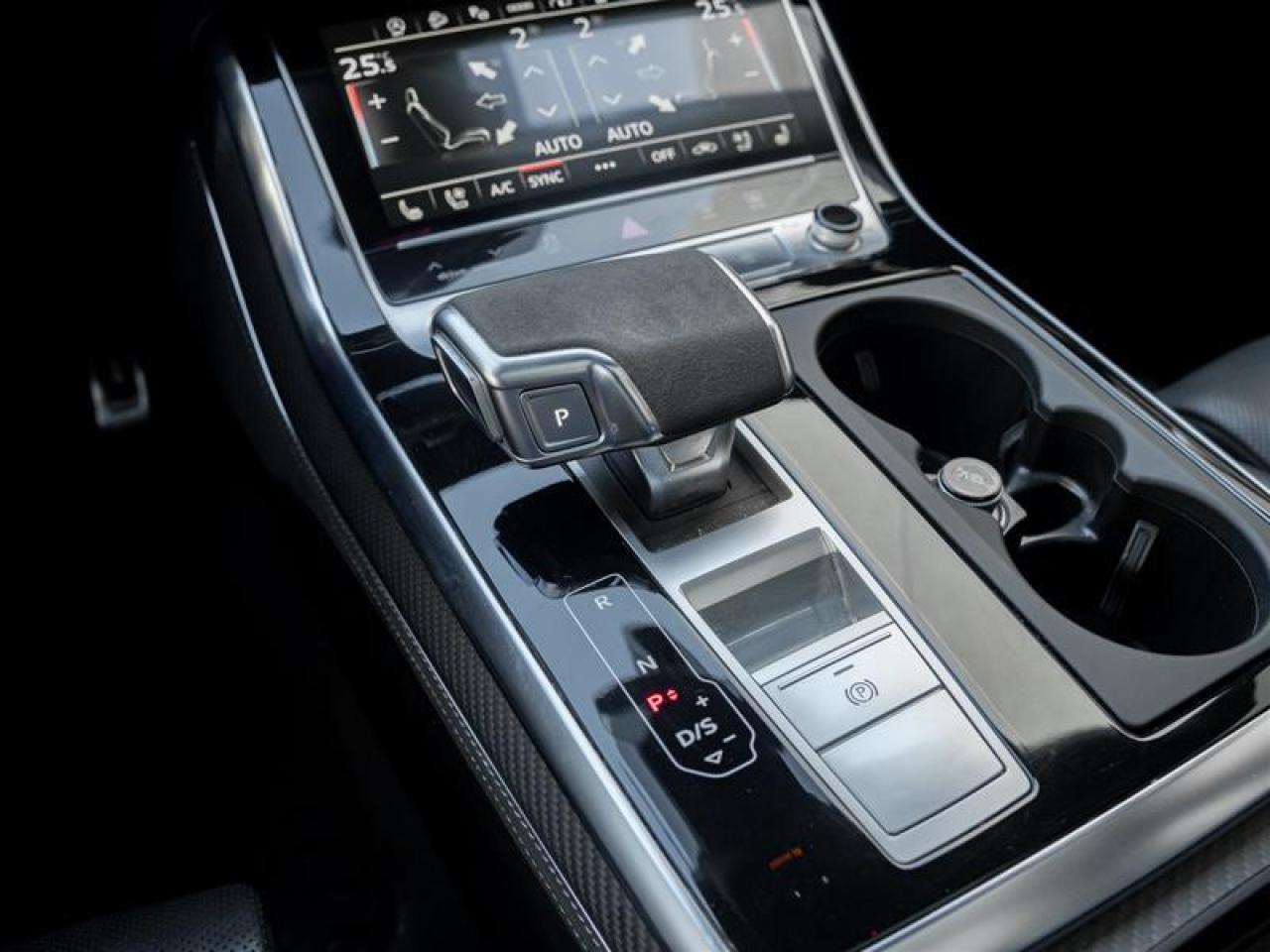 2024 Audi RS Q8 4.0T 4dr All-Wheel Drive quattro Sport Utility Photo