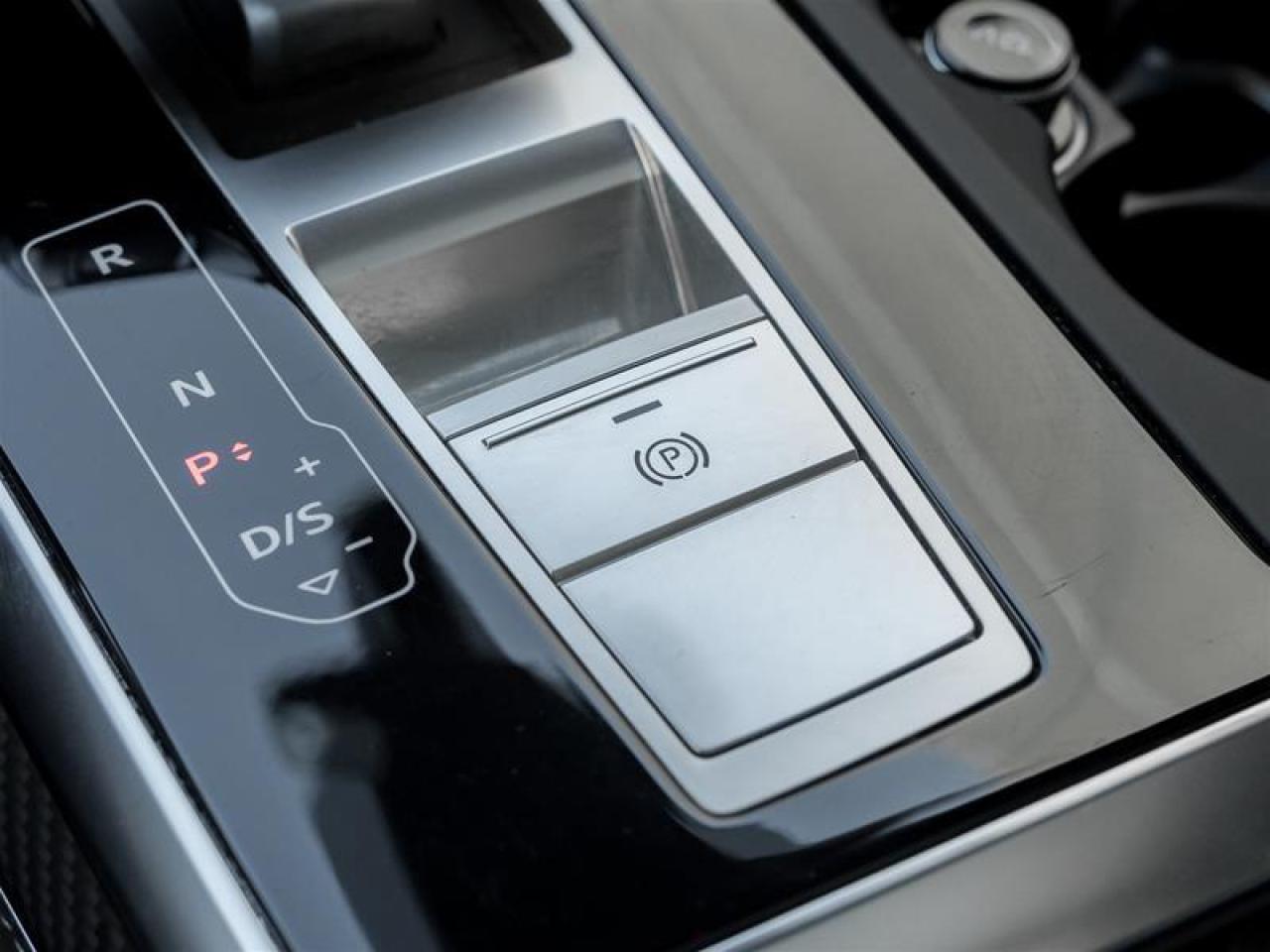 2024 Audi RS Q8 4.0T 4dr All-Wheel Drive quattro Sport Utility Photo