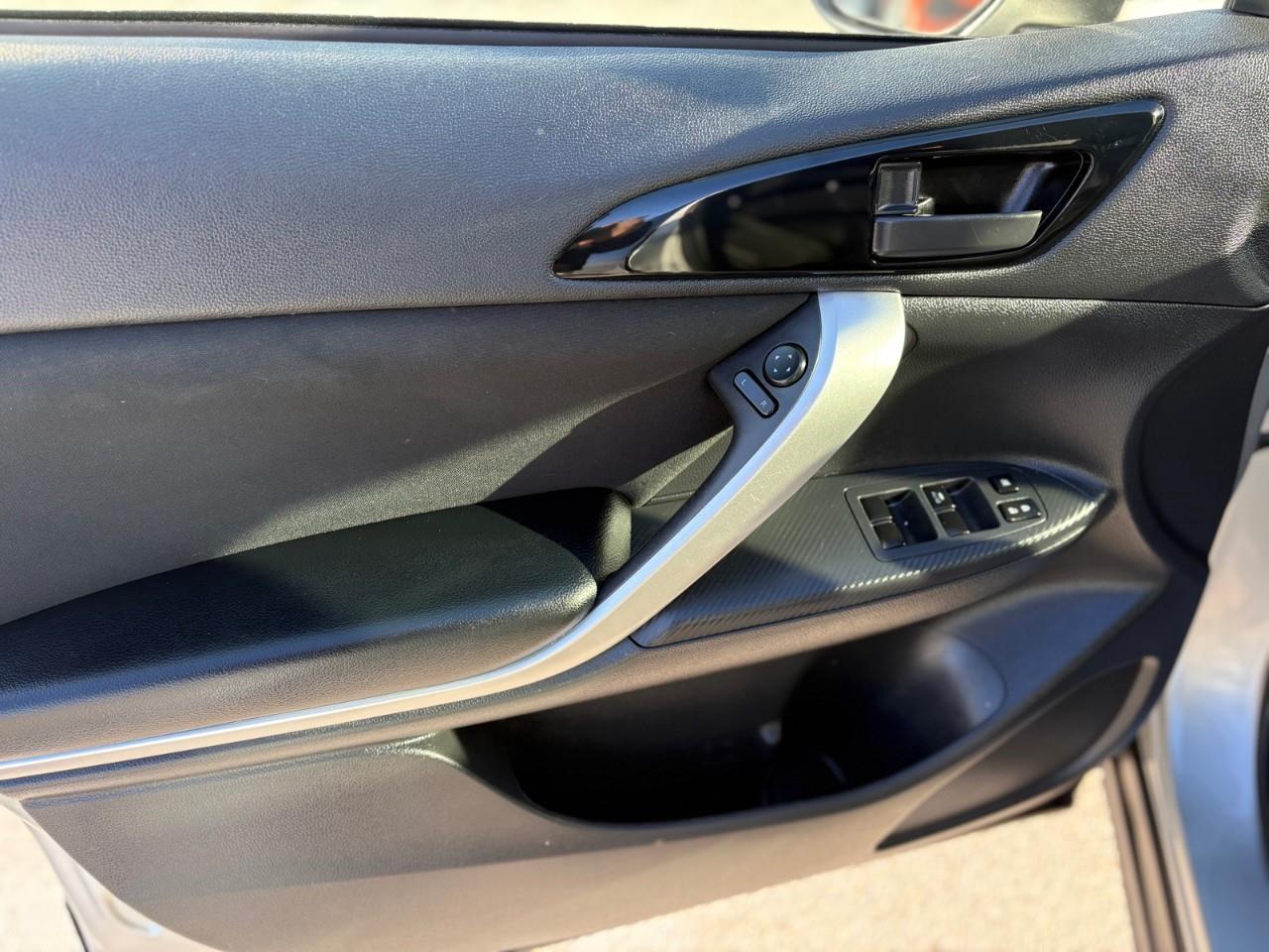 2022 Mitsubishi Eclipse Cross ES 4dr S-AWC Photo