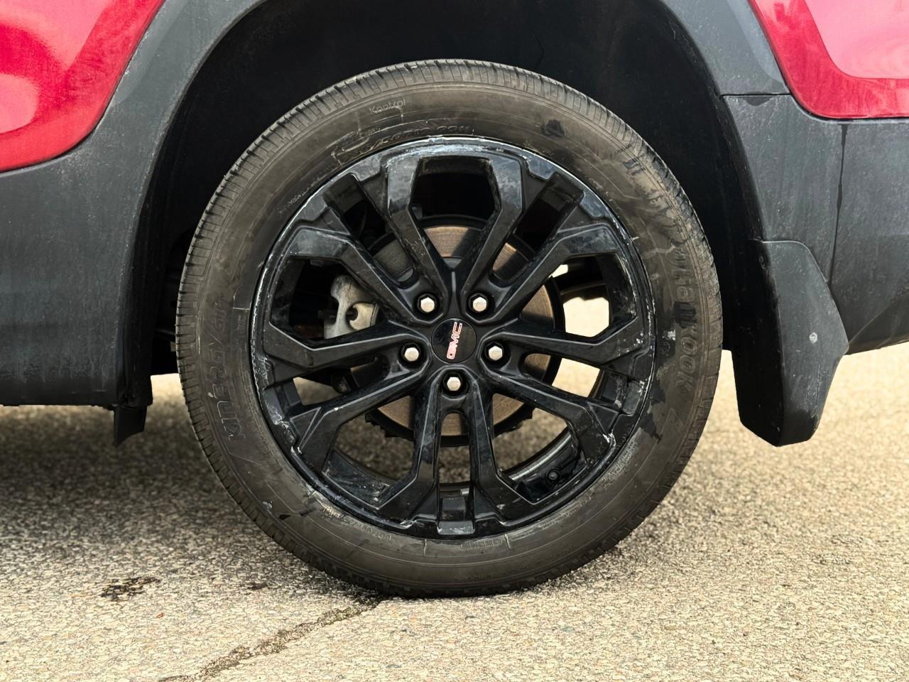 2022 GMC Terrain SLE All-wheel Drive Photo