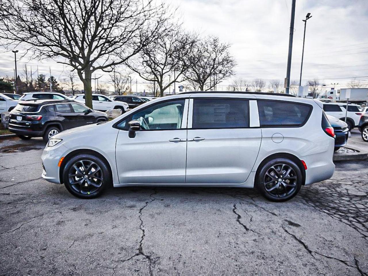 2026 Chrysler Pacifica  Photo