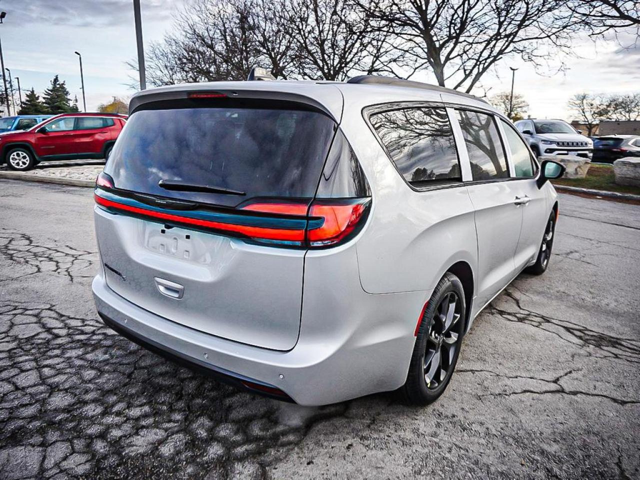 2026 Chrysler Pacifica  Photo