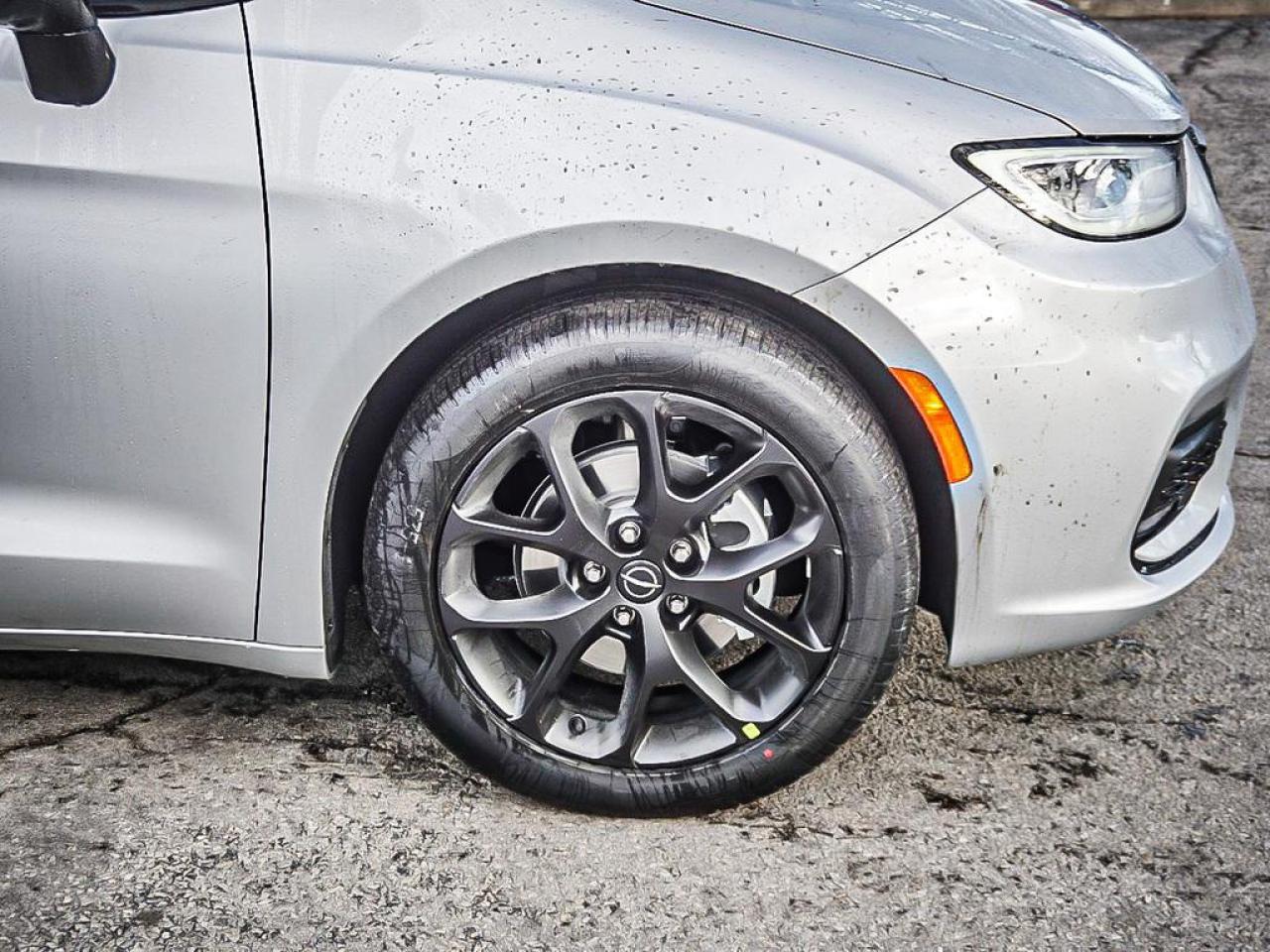 2026 Chrysler Pacifica  Photo