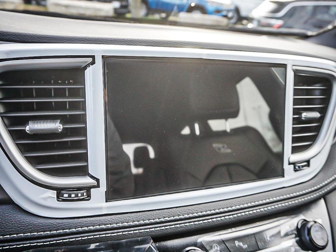 2026 Chrysler Pacifica  Photo