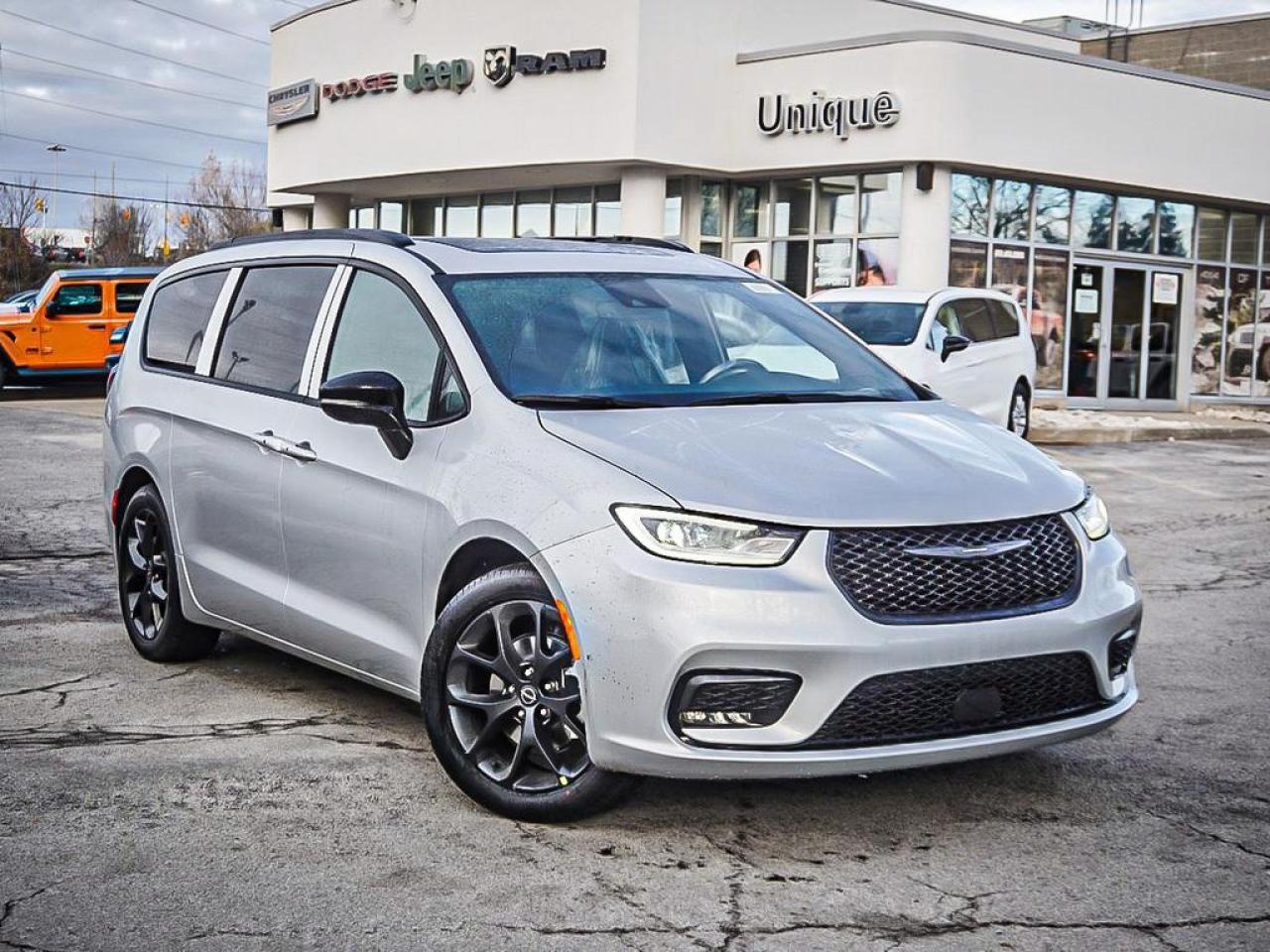 2026 Chrysler Pacifica  Photo