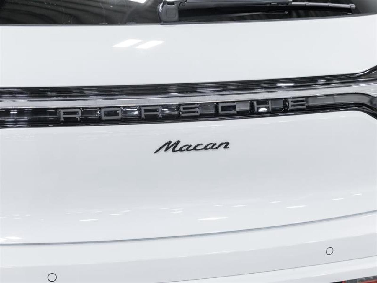 2026 Porsche Macan  Photo
