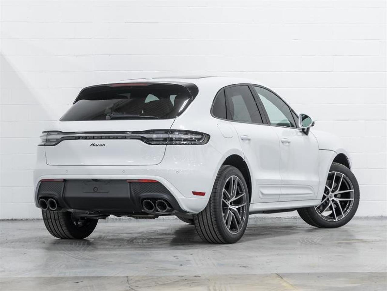 2026 Porsche Macan  Photo