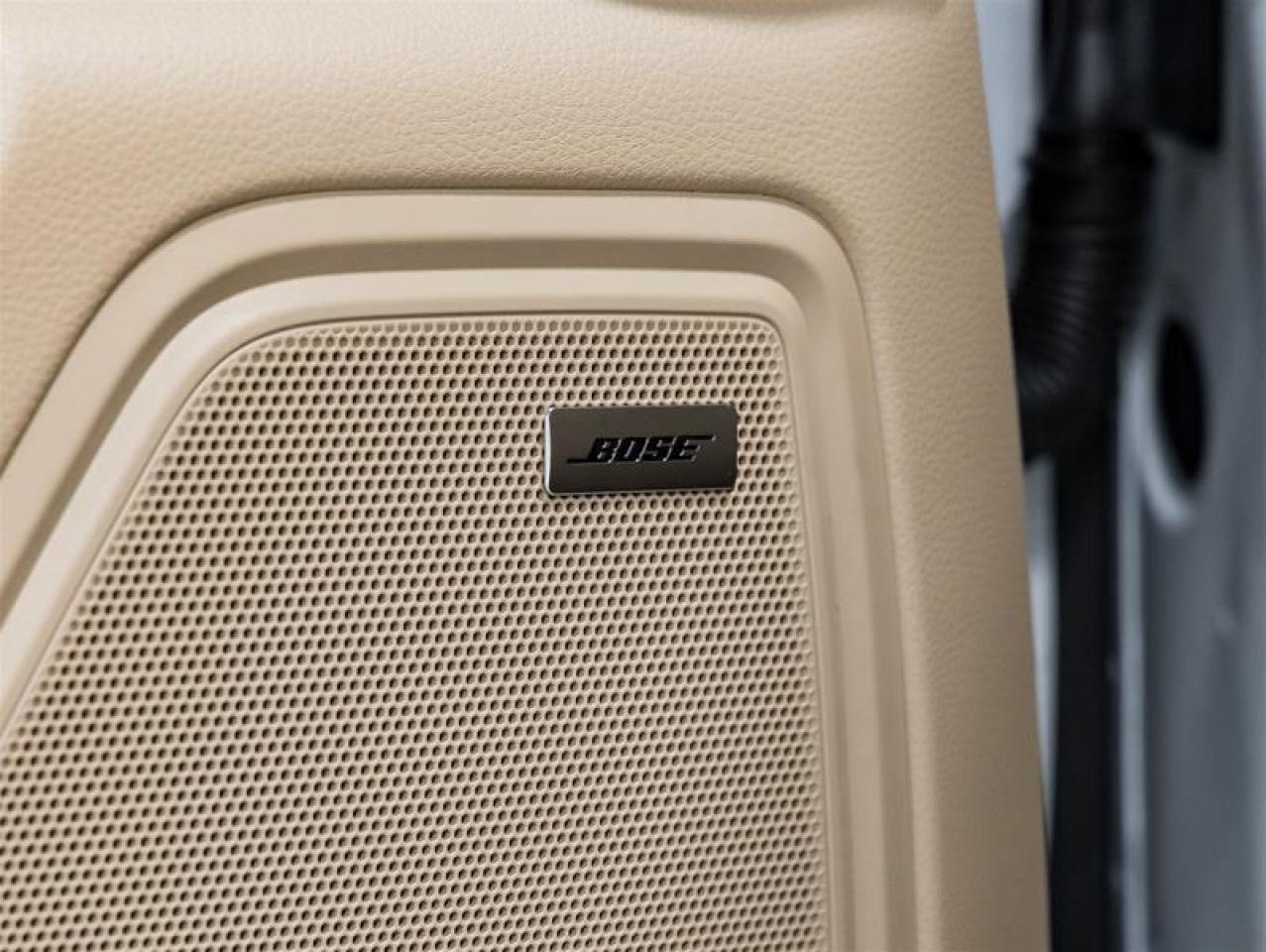 2026 Porsche Macan  Photo