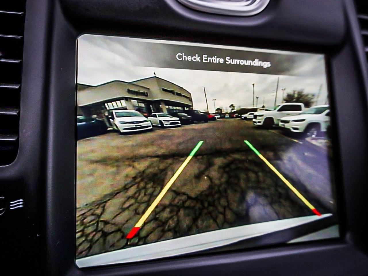 2023 Chrysler 300  Photo