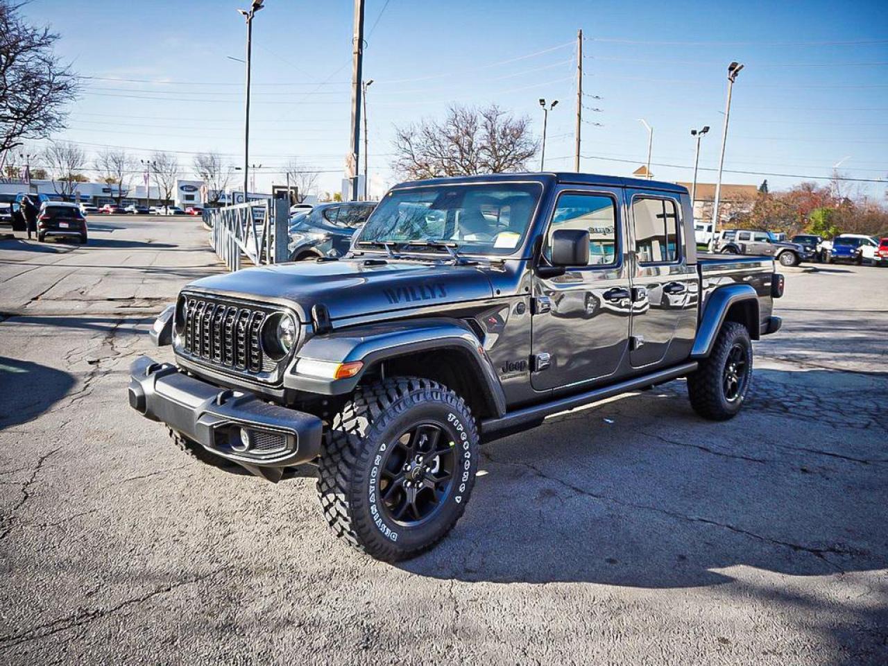 2026 Jeep Gladiator  Photo4