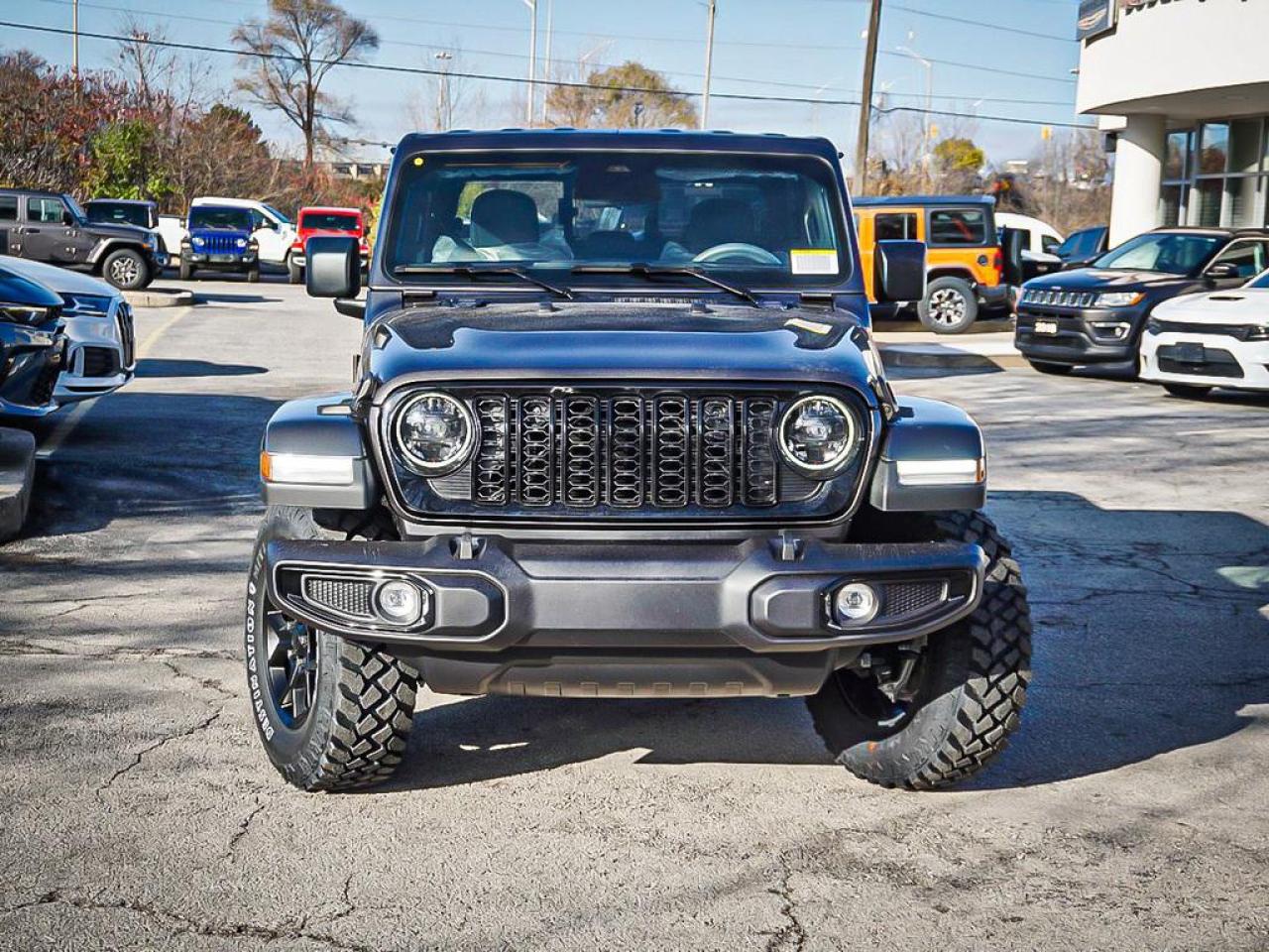 2026 Jeep Gladiator  Photo2