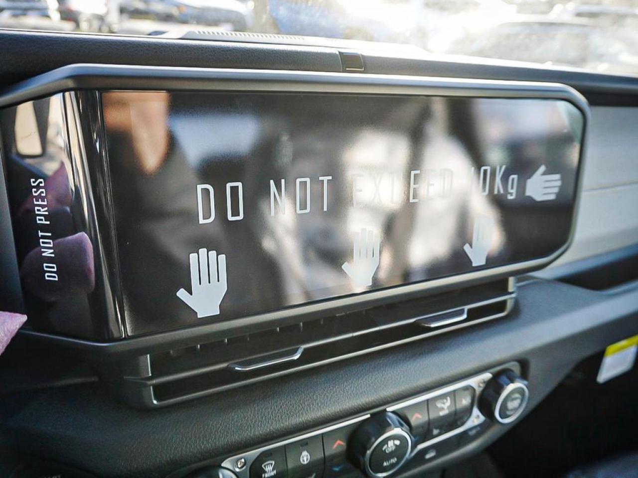 2026 Jeep Gladiator  Photo