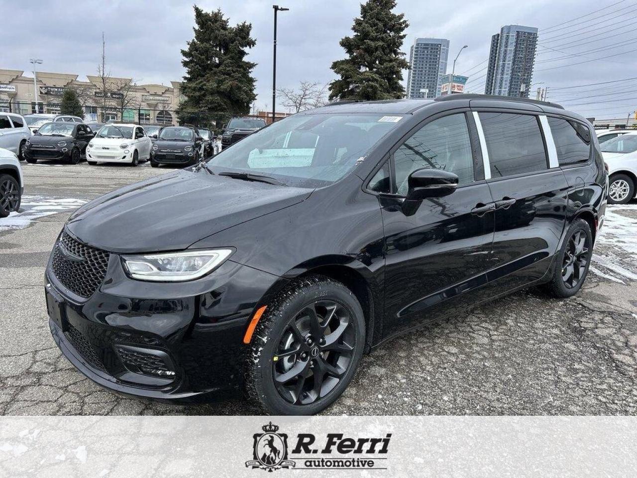 2026 Chrysler Pacifica Select Front-Wheel Drive Passenger Van Photo