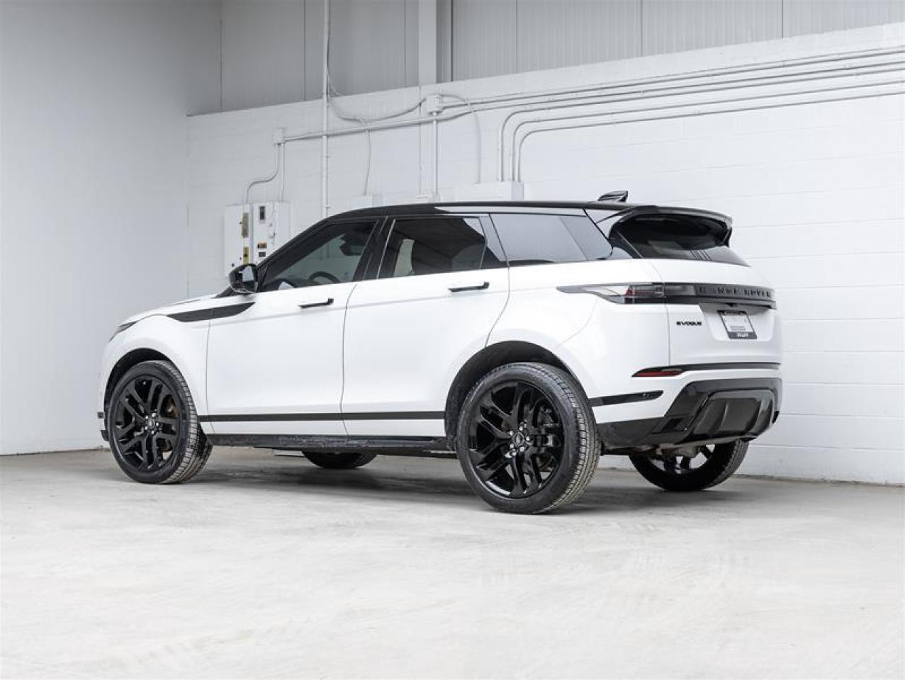 2024 Land Rover Range Rover Evoque  Photo