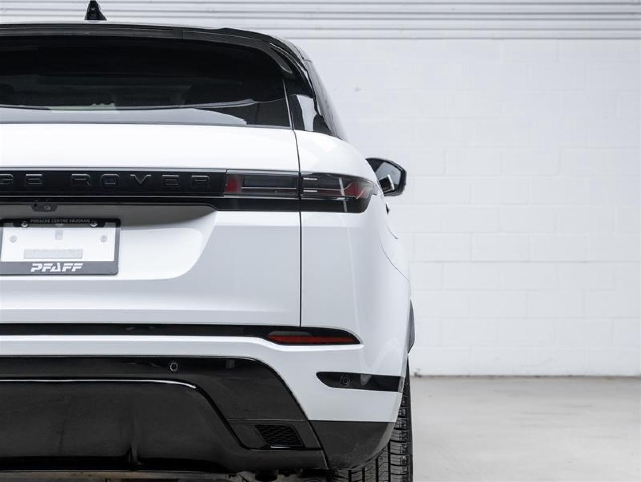 2024 Land Rover Range Rover Evoque  Photo