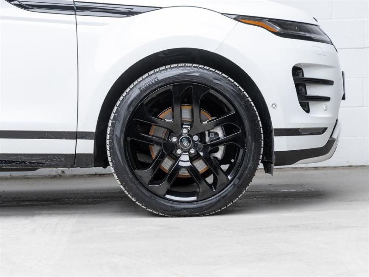 2024 Land Rover Range Rover Evoque  Photo