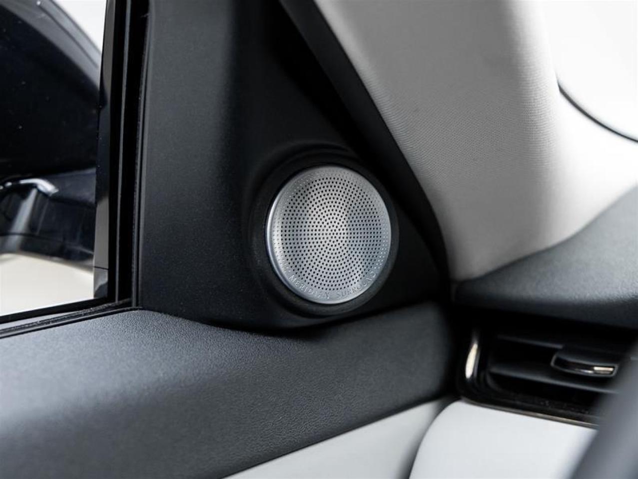 2024 Land Rover Range Rover Evoque  Photo