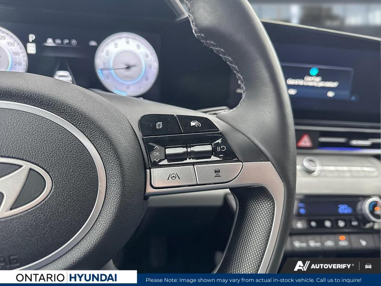 2026 Hyundai Elantra Luxury w/Two-Tone Interior 4dr Sedan Photo