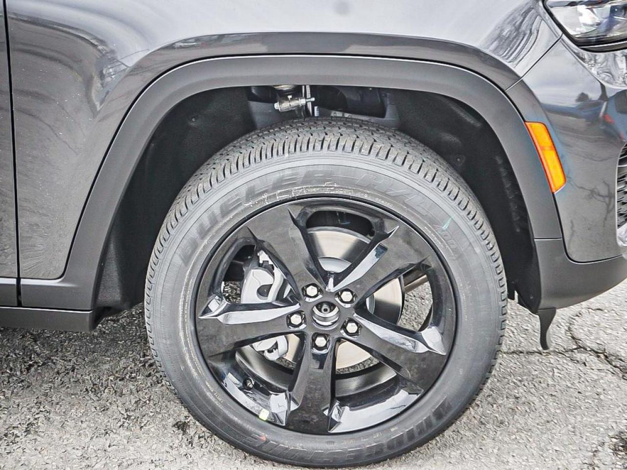 2025 Jeep Grand Cherokee  Photo