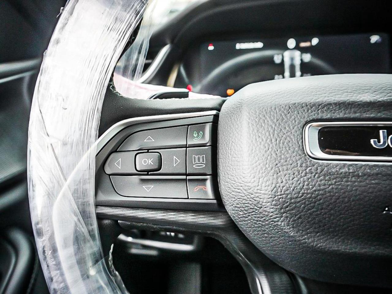 2025 Jeep Grand Cherokee  Photo