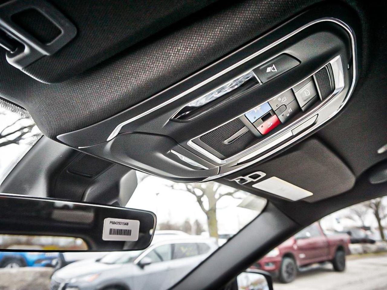 2025 Jeep Grand Cherokee  Photo