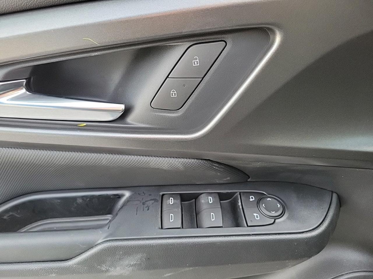 2026 Chevrolet Equinox EV LT 4dr Photo