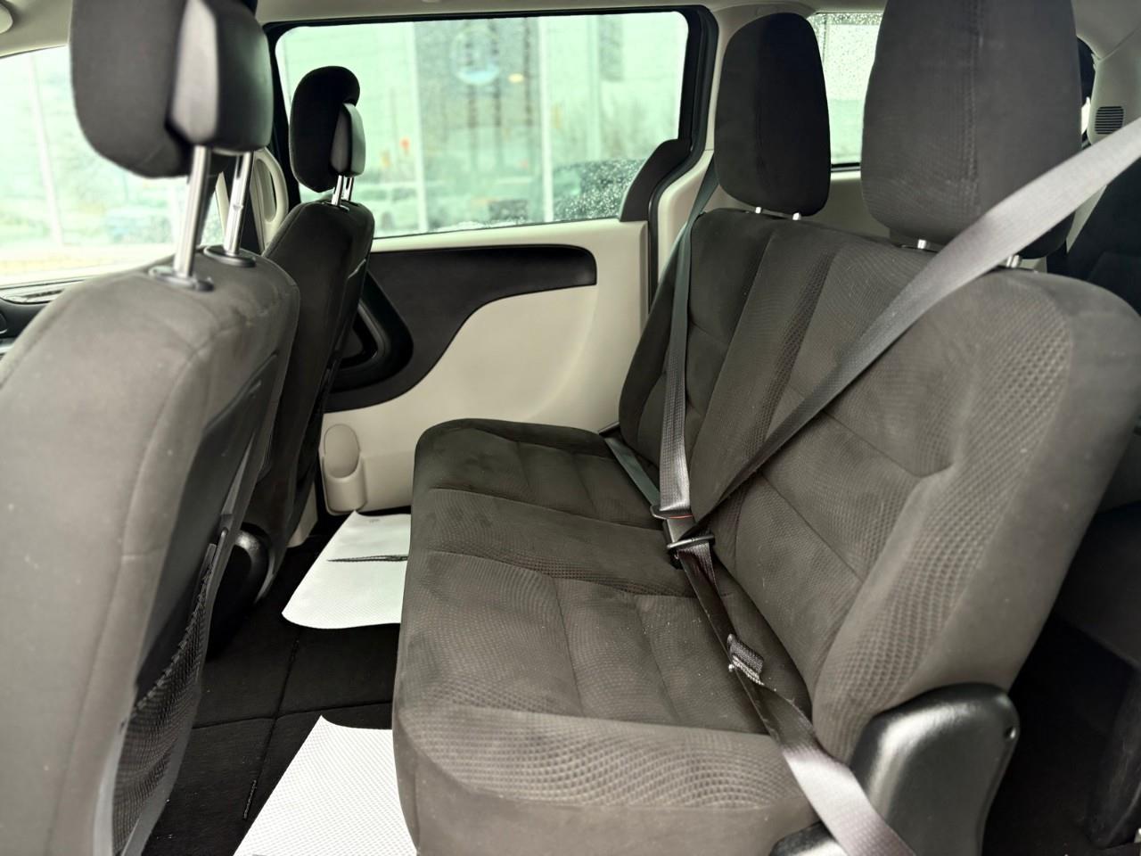 2016 Dodge Grand Caravan SE/SXT Passenger Van Photo