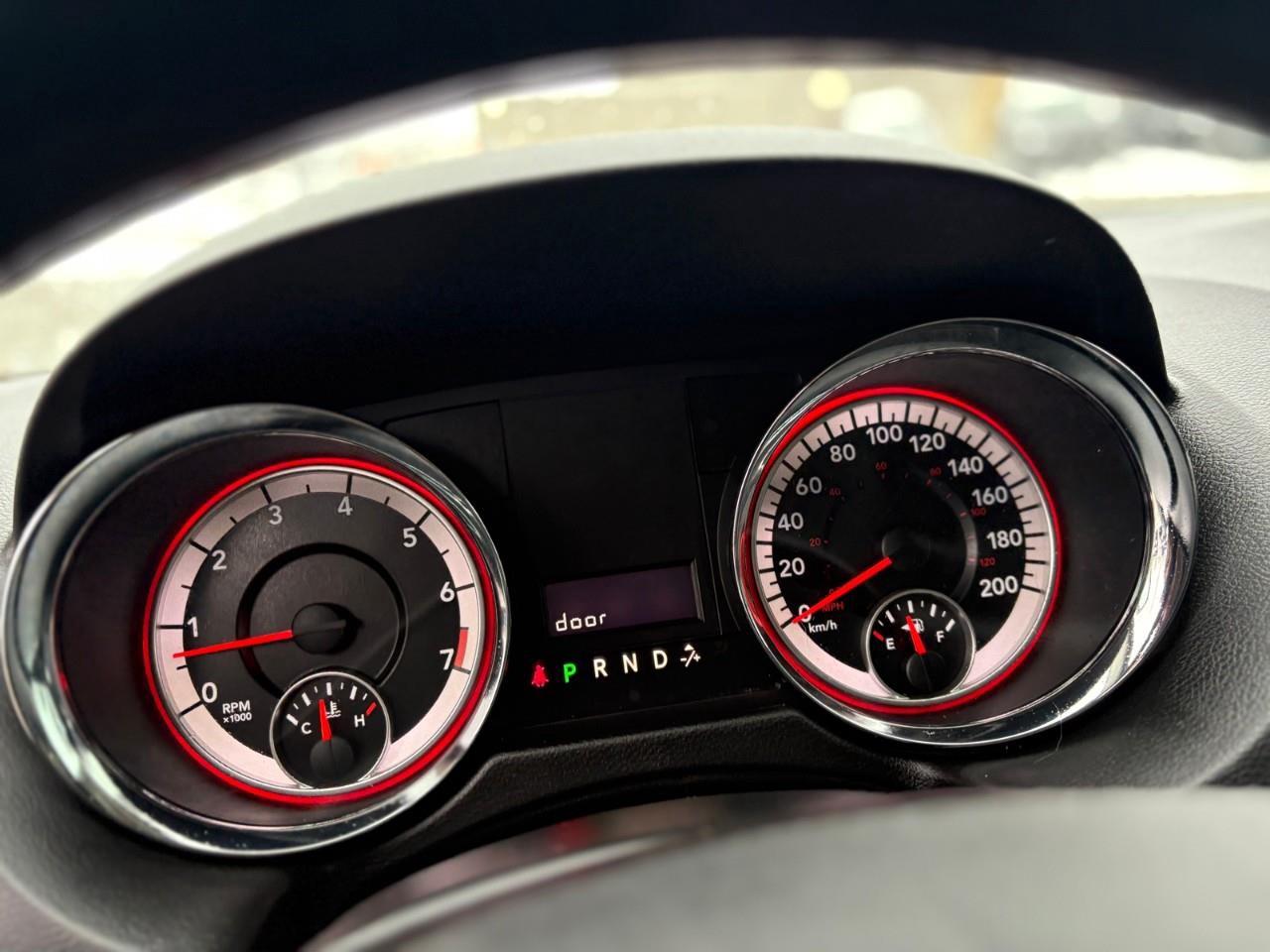 2016 Dodge Grand Caravan SE/SXT Passenger Van Photo