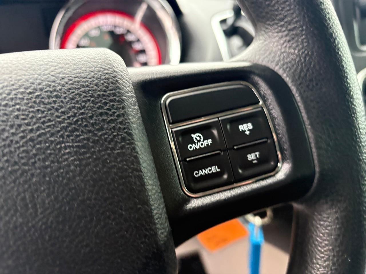 2016 Dodge Grand Caravan SE/SXT Passenger Van Photo