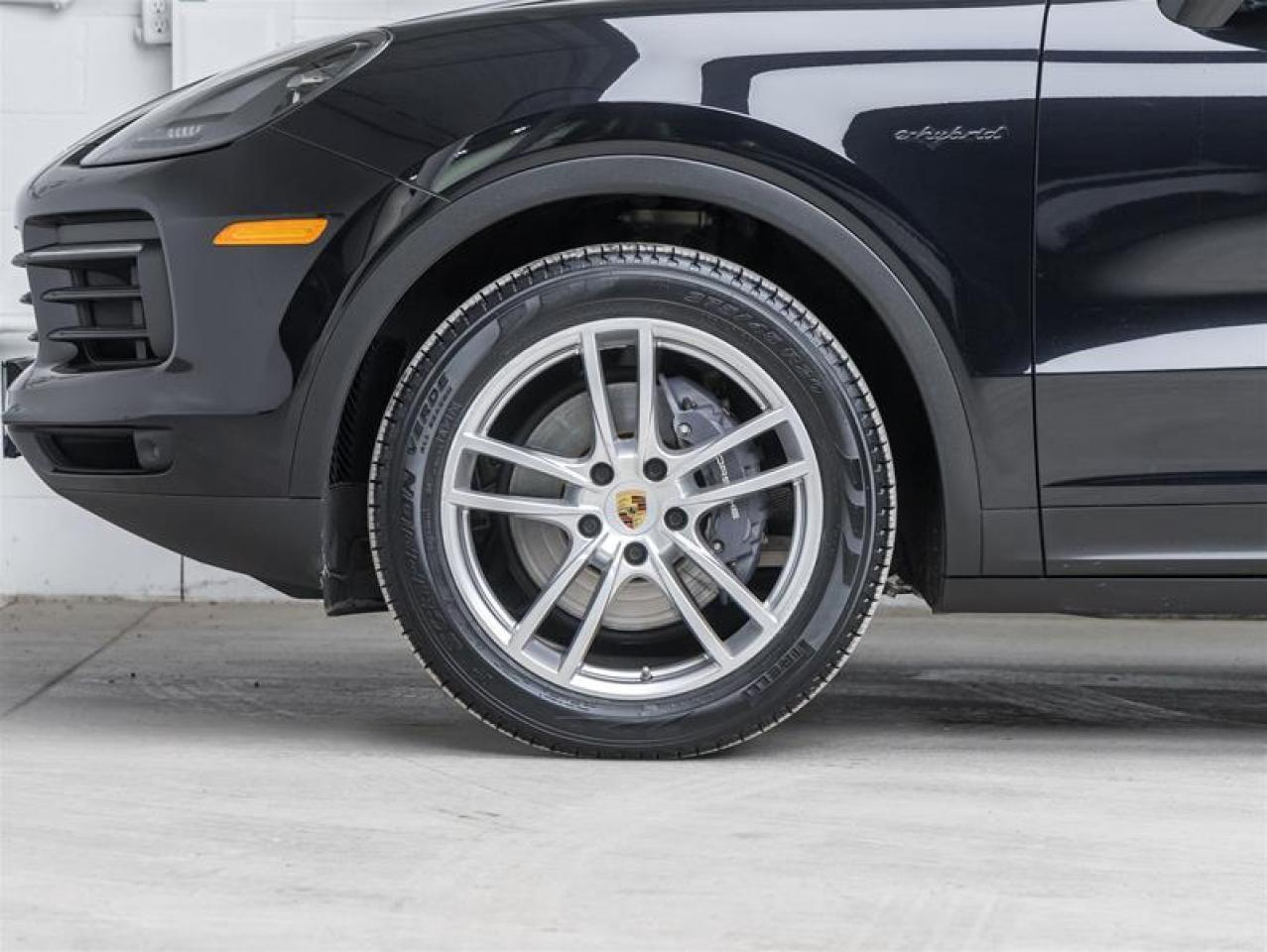 2022 Porsche Cayenne  Photo