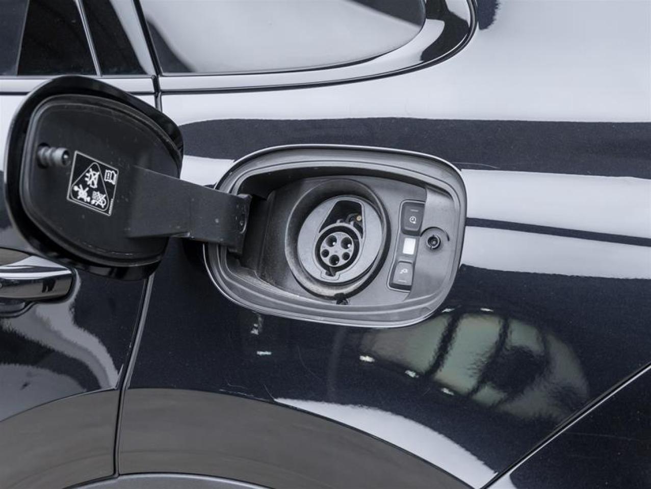 2022 Porsche Cayenne  Photo