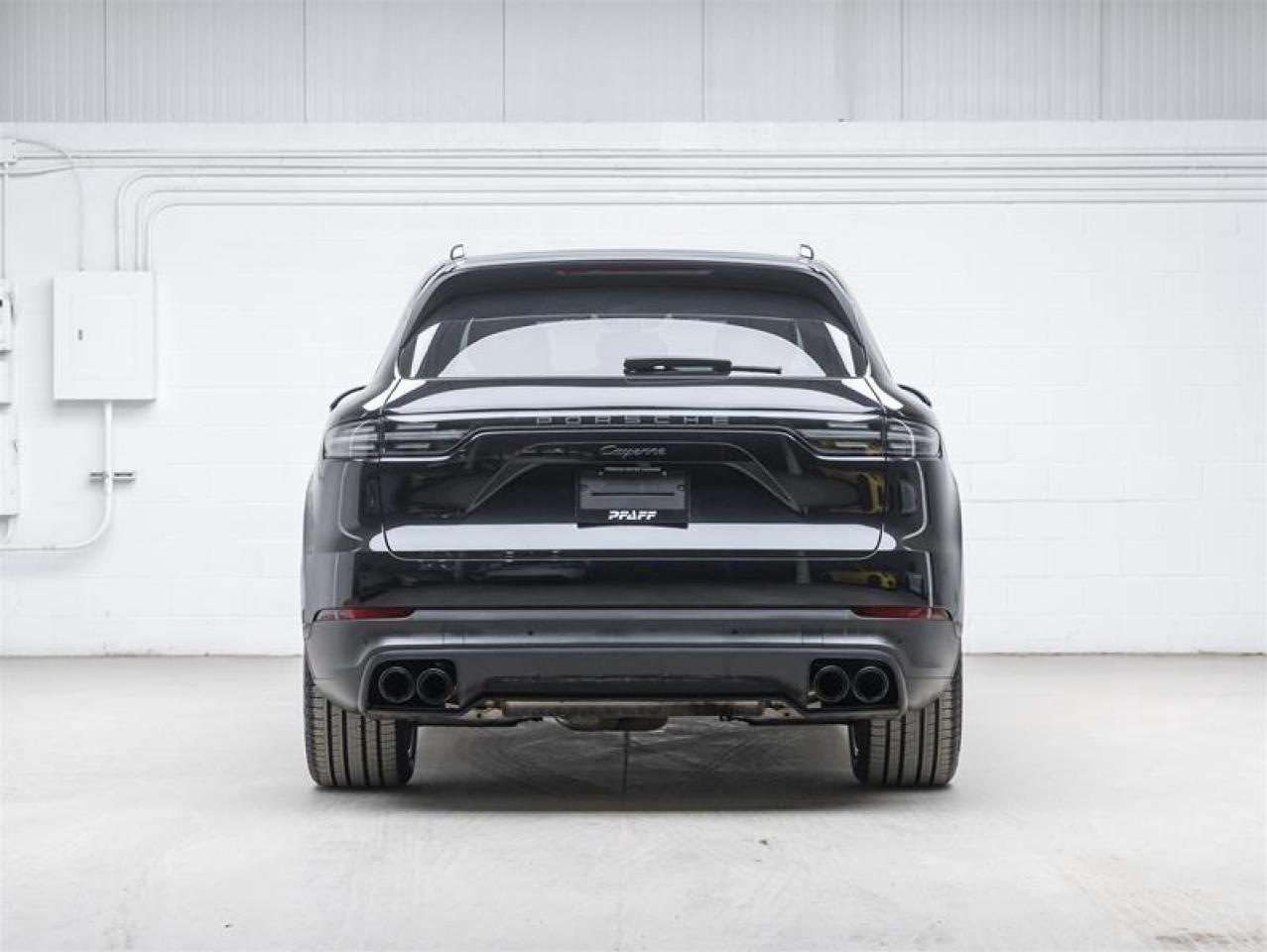 2022 Porsche Cayenne  Photo