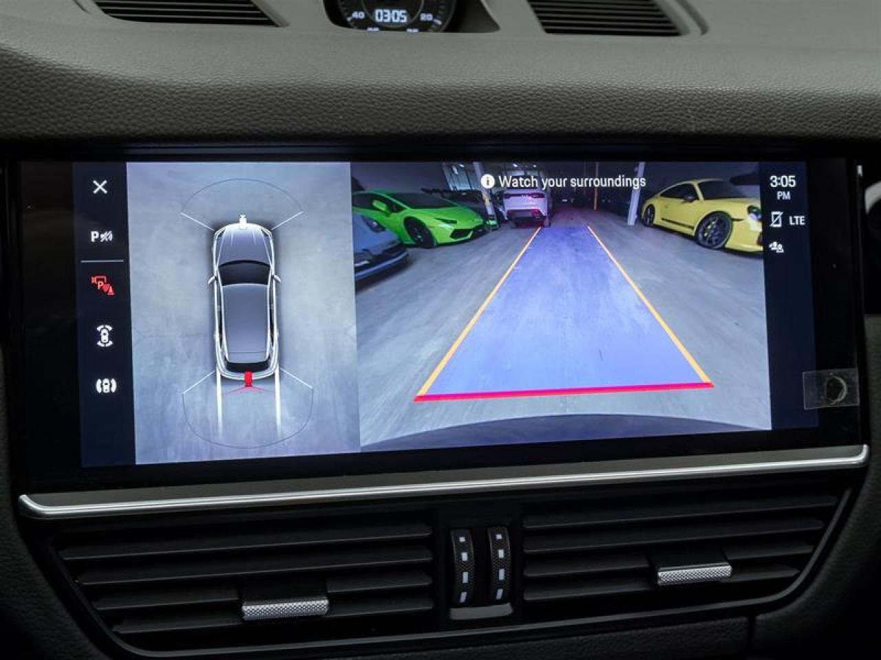 2022 Porsche Cayenne  Photo