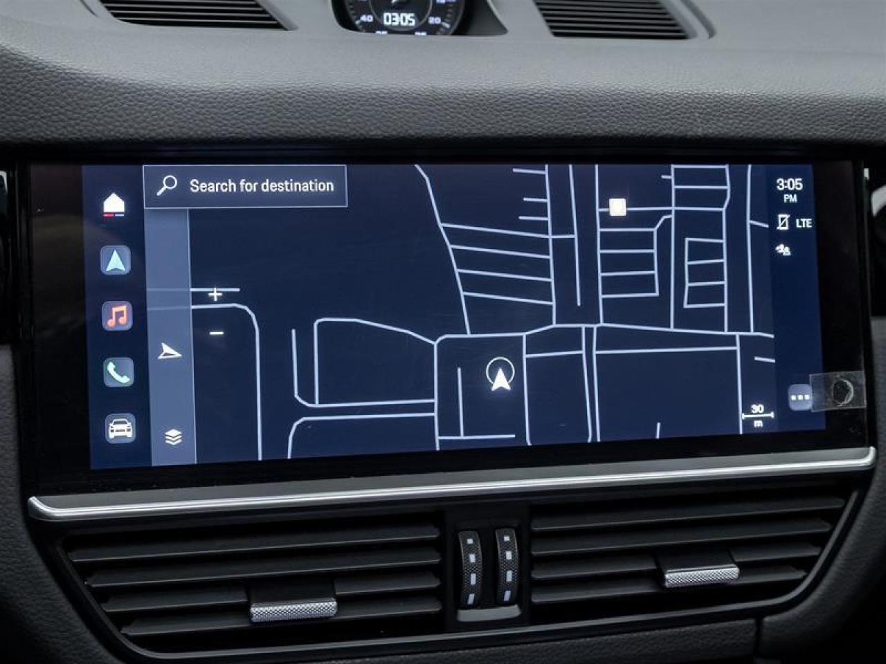 2022 Porsche Cayenne  Photo