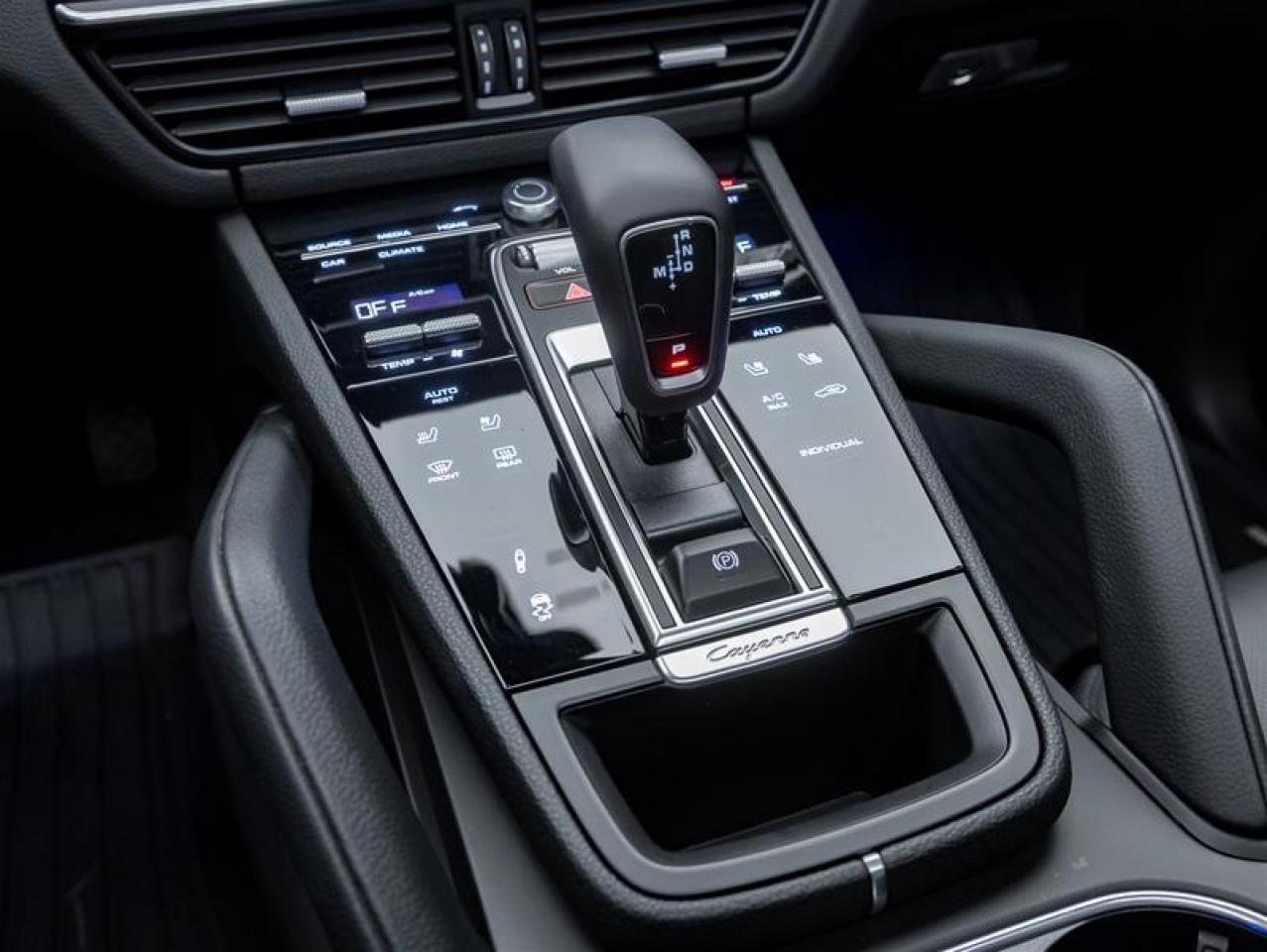 2022 Porsche Cayenne  Photo