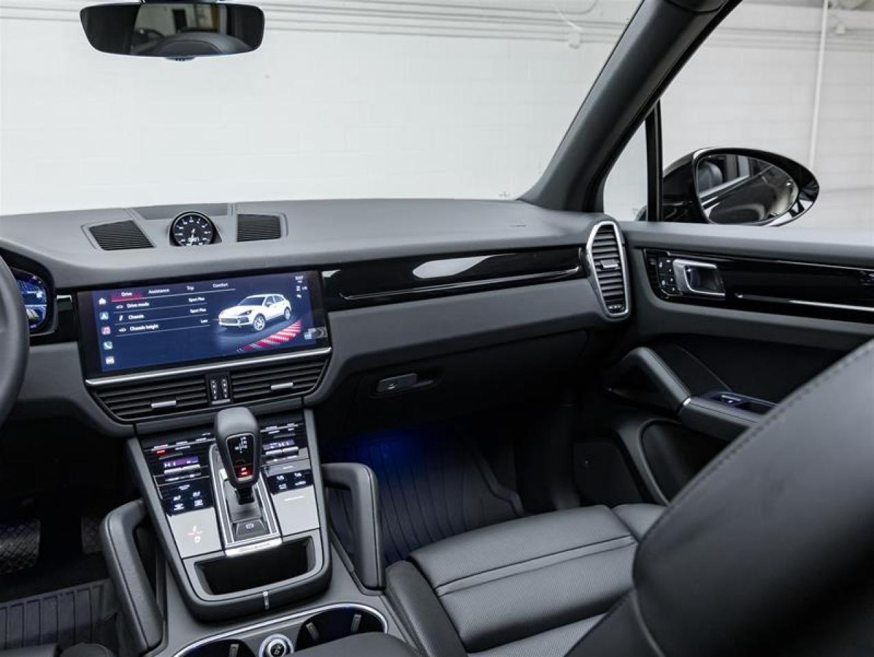 2022 Porsche Cayenne  Photo