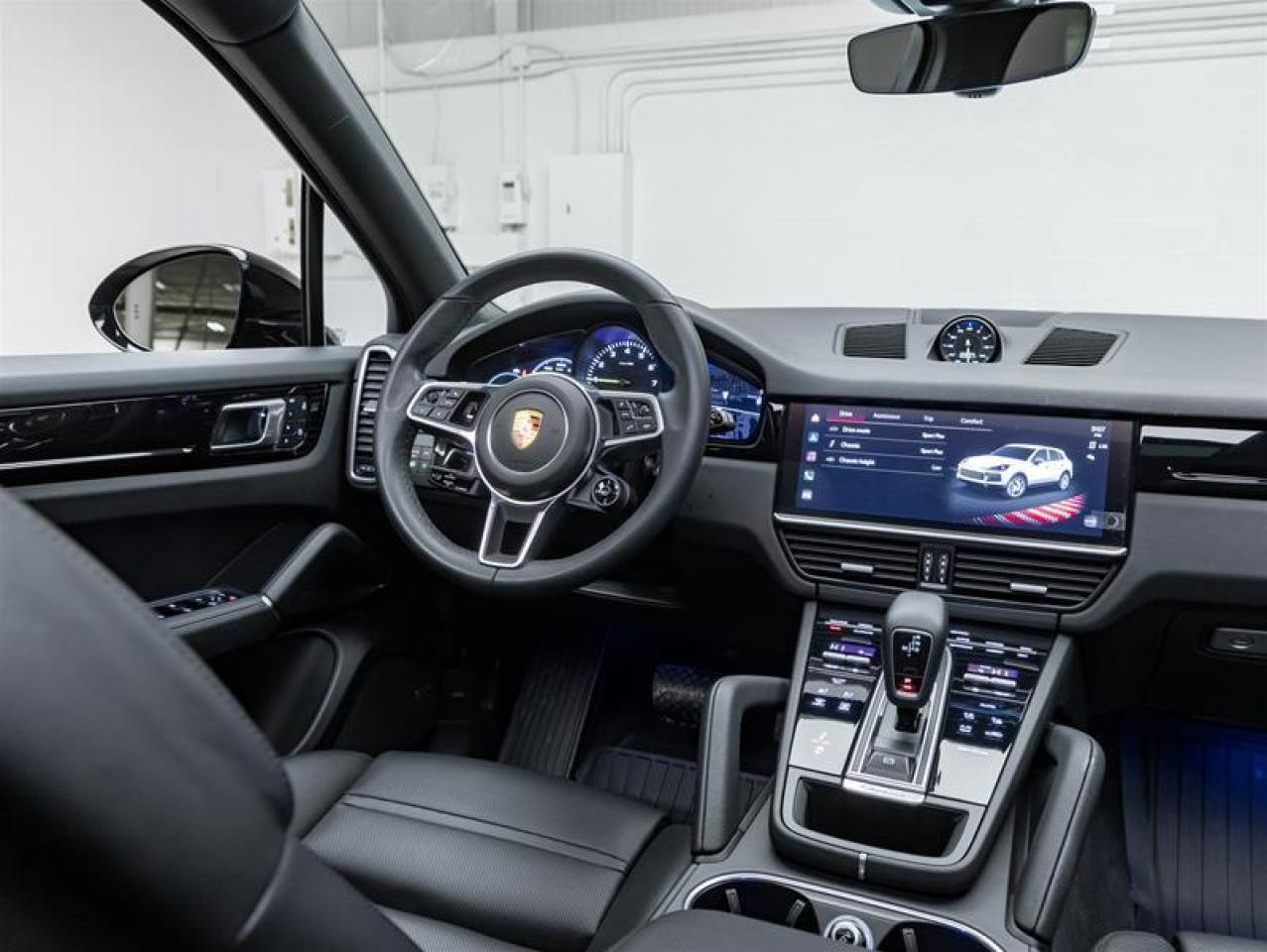 2022 Porsche Cayenne  Photo