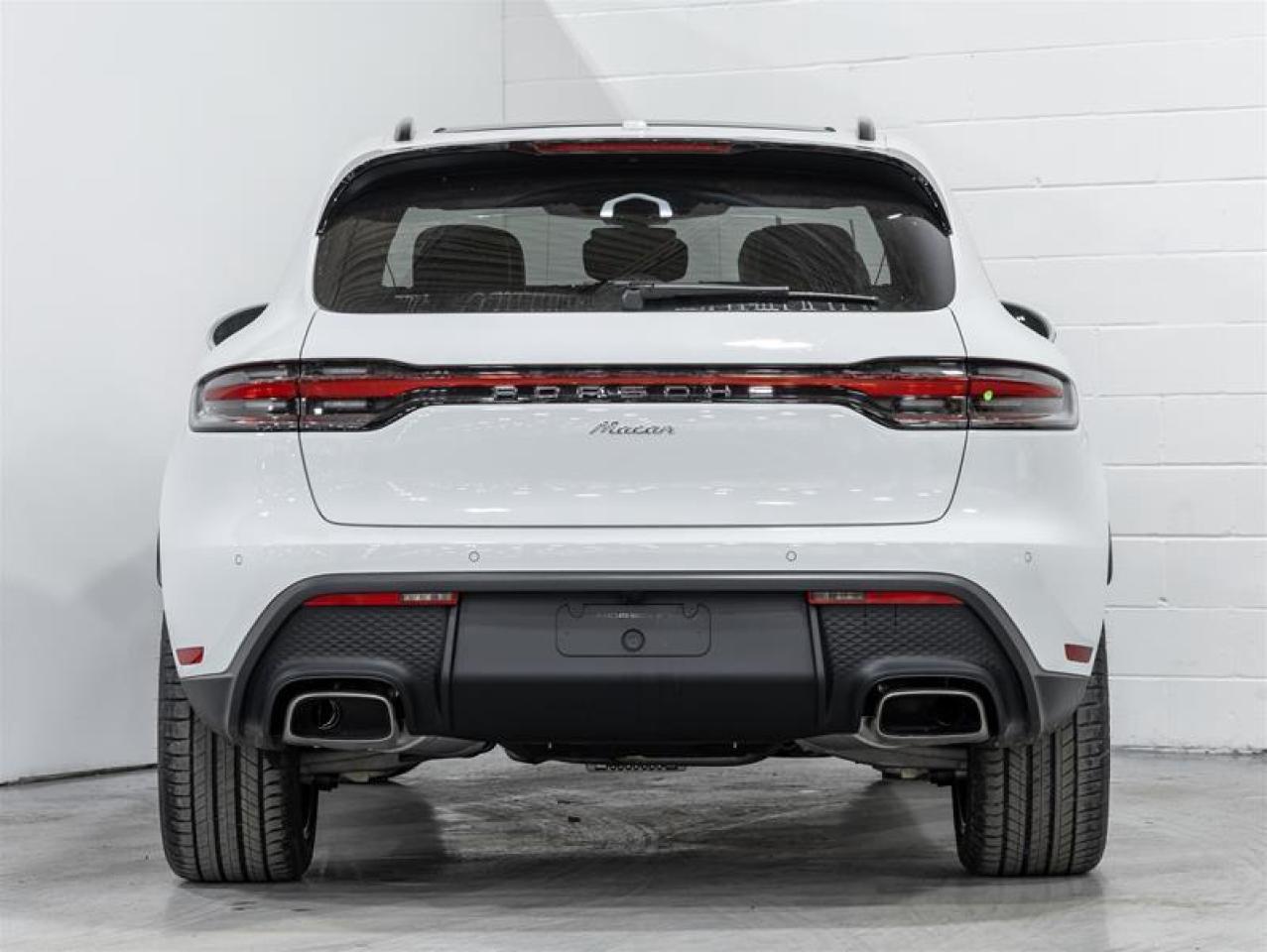 2025 Porsche Macan  Photo