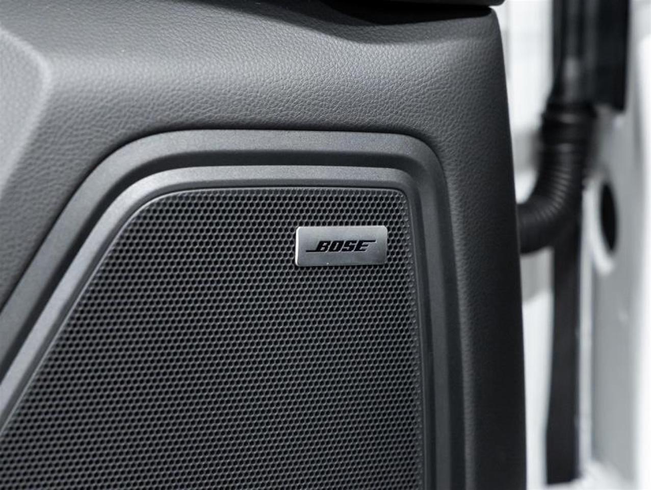 2025 Porsche Macan  Photo