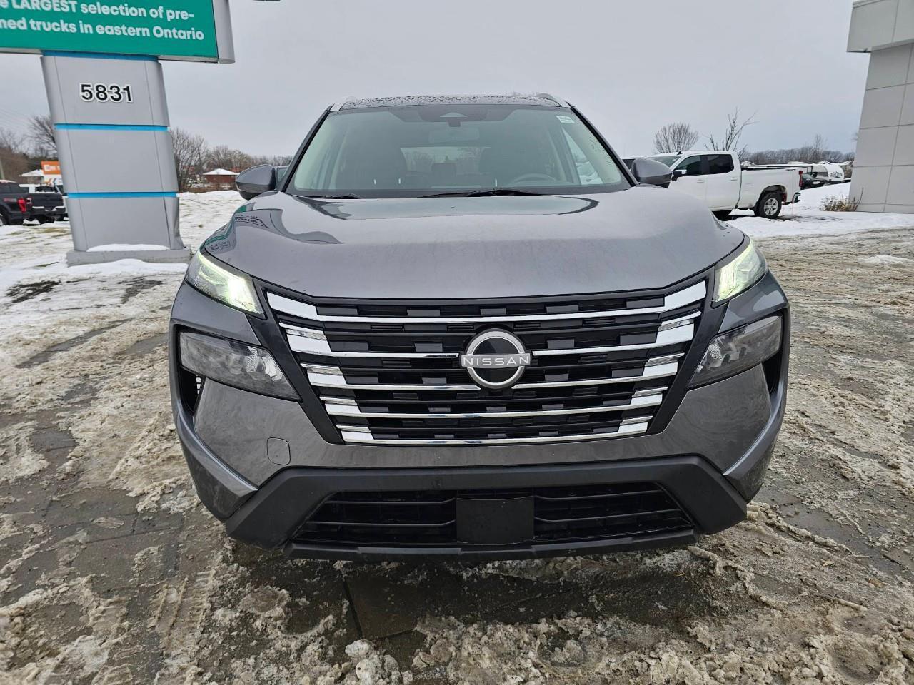 2024 Nissan Rogue SV Moonroof 4dr All-Wheel Drive Sport Utility Photo