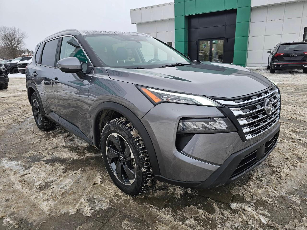 2024 Nissan Rogue SV Moonroof 4dr All-Wheel Drive Sport Utility Photo