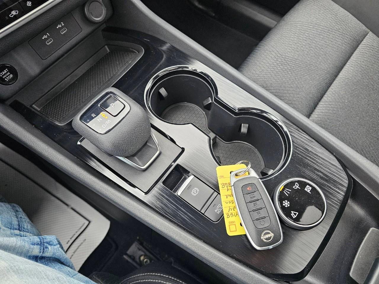 2024 Nissan Rogue SV Moonroof 4dr All-Wheel Drive Sport Utility Photo