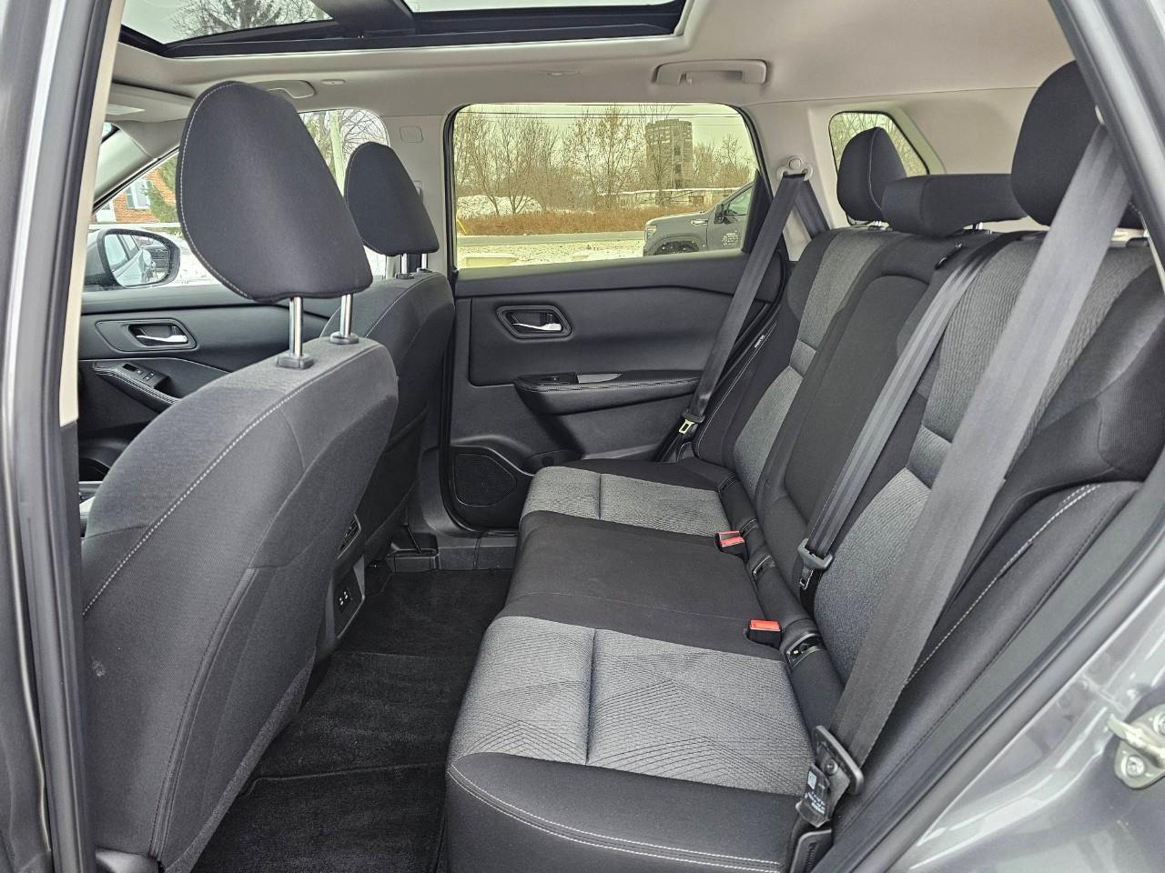 2024 Nissan Rogue SV Moonroof 4dr All-Wheel Drive Sport Utility Photo