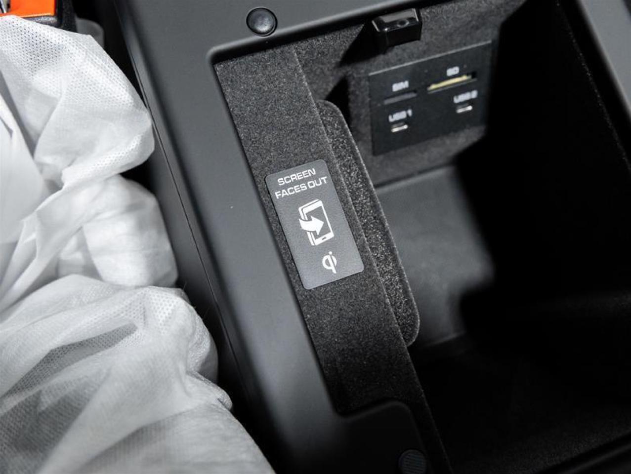 2025 Porsche Macan  Photo